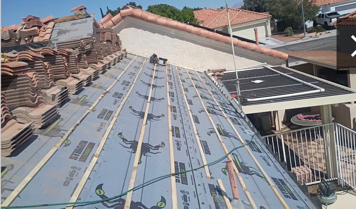 Gallery photos for Tile Roof Partial Lift and Reset on a Northwest Area Single-Story Home: Image #5
